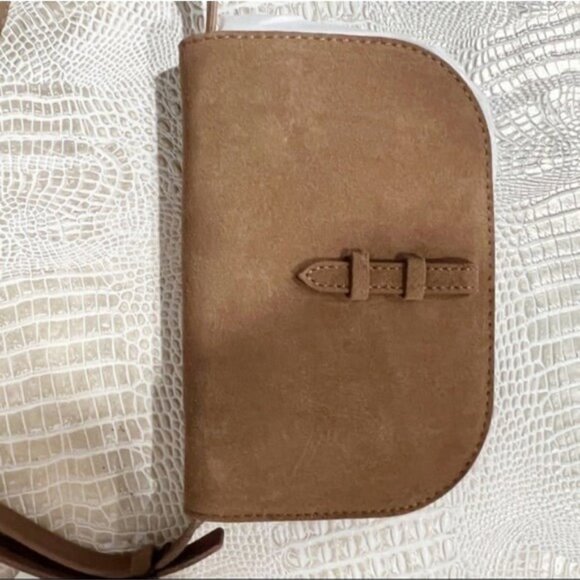 Zara Women’s Split Leather Crossbody Bag - Picture 8 of 9